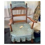 VANITY CHAIR (ALT LOCATION)