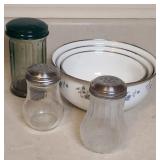MIXING BOWLS & SHAKERS