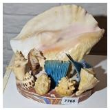 SHELL ART LAMP