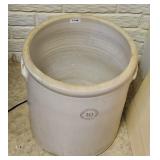MACOMB 10 GALLON CROCK