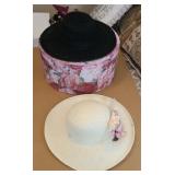 VINTAGE HATS W/ HAT BOXES