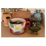 PLANTERS & GARDEN ITEMS