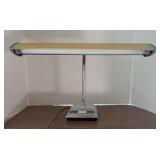 VINTAGE DESK LAMP