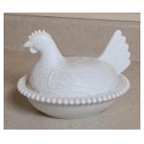 INDIANA GLASS HEN ON NEST