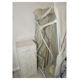 LINGERIE DRAWERS & CLOTHES RACK