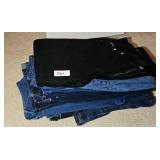 (8) PAIR OF LADIES JEANS