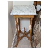 SMALL LAMP TABLE W/ MARBLE TOP