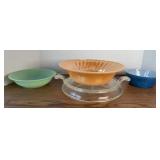 FIRE KING BOWLS & TRIVET