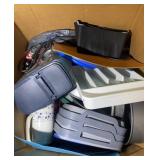 PLASTIC STORAGE & KITCHEN ITEMS