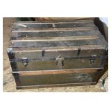 ANTIQUE TRUNK