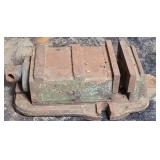 MACHINIST VISE 4 INCH MISSING HANDLE