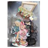 TOTE OF DECOR