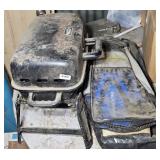 DIVING FLIPPERS & GRILL