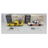 (2) ALAN KULWICKI 1:24 DIECAST CARS