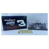 DALE EARNHARDT OREO 1:24 REVELL  DIECAST CARS