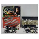 FUNNY CARS  1997 FORCE, 1999 PEDREGON 1:32