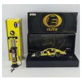 PENNZOIL GAS PUMP BANK & STEVE PARKS 1:24 CAR