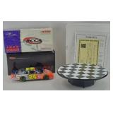 2001 JEFF GORDON 1:24 RCCA WITH DISPLAY