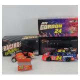(2) JEFF GORDON ACTION 1:24 DIECAST CARS