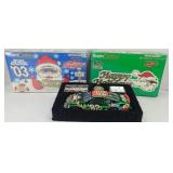 (2) TEAM CALIBER CHRISTMAS 1;24 DIECAST CARS