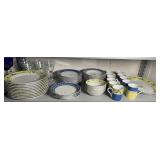 WEDGWOOD TUSCANY CHINA SERVICE FOR 10