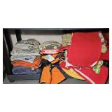 TABLECLOTHS, PLACEMATS & MORE