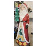 SANTA DECOR NEEDS PAINT TOUCHED UP