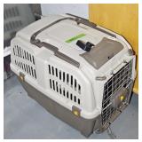 ANIMAL CARRIER