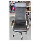 MARCUS TALL BACK OFFICE CHAIR