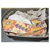 TOTE OF BEDDING
