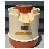 VINTAGE ALADDIN THERMOS