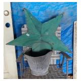 COAL BUCKET & METAL STAR