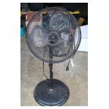 PEDESTAL FAN