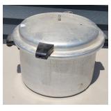 PRESSURE CANNER W/ GAUGES