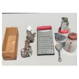 VINTAGE KITCHEN ITEMS