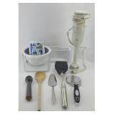 IMMERSION BLENDER, SERVERS & KOOZIES