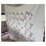 ANTIQUE HAND SEWN QUILT PINK FLOWERS (ALT LOC)