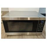 SHARP CAROUSEL 2.2 Cu. Ft. MICROWAVE