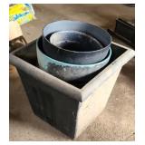 PLASTIC PLANTERS