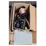 (4) OPTIMUS SPEAKERS W/ WIRE