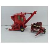 ERTL IH FEED GRINDER & UNMARKED BAILER