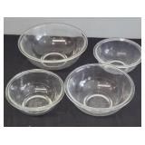 (4) PYREX MIXING BOWLS