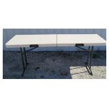 6 FOOT FOLDING TABLE