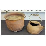 VINTAGE CAST IRON GYPSY POT & TEA POT
