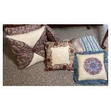 (2) LAP AFGHANS & PILLOWS