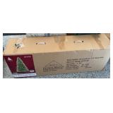 7 1/2 BLUE RIDGE ARTIFICIAL TREE