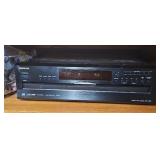 ONKYO COMPACT DISC PLAYER DX-C390 W/ REMOTE
