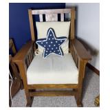 ROCKING CHAIR