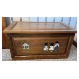 WOODEN AMISH CHEST