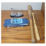 CLASSIC CAR MODEL & (3) BATS